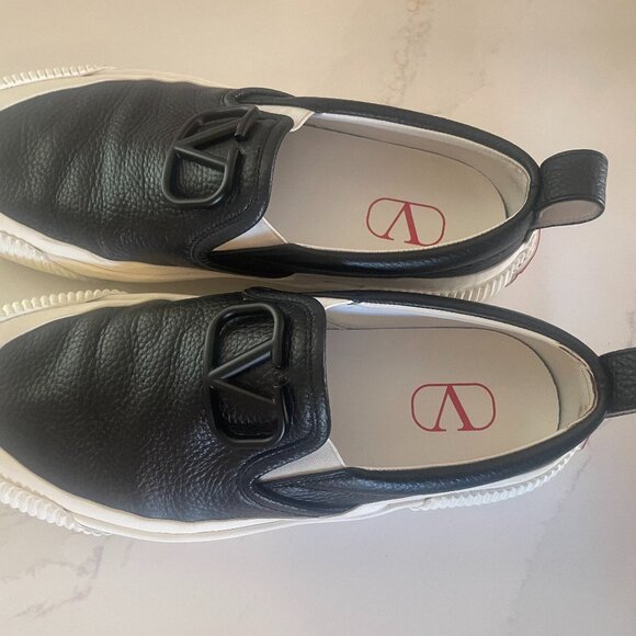 Valentino VLogo Signature Round Toe Sneakers main image 4